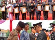 Hari Bhayangkara ke-78, Kapolda Lampung Sematkan Penghargaan Personel TNI/Polri Beprestasi.