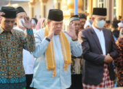 Wakil Bupati Lampung Timur Azwar Hadi Shalat Idul Adha di Kecamatan Way Jepara