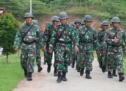 Danpuslatpurmar-8 Teluk Ratai Pimpin Para Pelatinya Latihan LPD