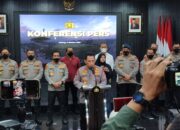 Kapolri : Ada 6 Tersangka Tragedi Kanjuruhan