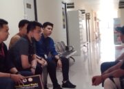 Pasca Pelaporan Dugaan Penganiayaan Oleh Dodi Suami Oknum Bidan, 5 Pengacara Dampingi Tatang Penuhi Panggilan Penyidik