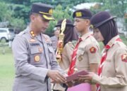 Kapolres Lampung Utara Serahkan Trophy dan Piagam Penghargaan Kepada Siswa/wi Pemenang Lomba Lokabara