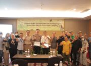 Kabid Humas Polda Lampung Menjadi Nara sumber Dalam Diskusi Perdagangan Satwa Ilegal di Provinsi Lampung