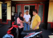 Kado Tahun Baru, Polres Lampung Tengah Serahkan Motor Hasil Kejahatan Kepada Pemiliknya