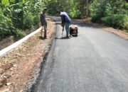 CV. RR Brother Mendapatkan Apresiaisi Dari Warga Sriagung Dan Lepang Tengah Terkait Tanggapi Keluhan Kerusakan Jalan