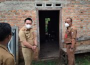Kadis Sosial Lampung Utara, Gadriyanto Abung Sambangi Udin Penderita Penyakit Lepra Di Ogan Jaya Sungkai Utara