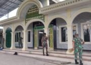 Kodim 0422/LB Melaksanakan Bersihkan Masjid Darussalam Liwa Lampung Barat