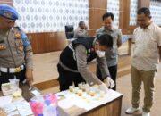 Kapolres Tulang Bawang Cek Urine Secara Mendadak Personel Satresnarkoba, Ini Tujuan Utamanya