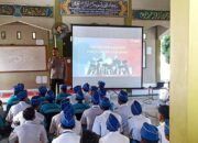 Singgung Aksi Geng Motor Dan Tawuran,Kanit Bhinmas Polsek Kalirejo Berharap SMK Al-Hikmah Tidak Ikuti Tren Negatif