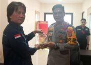 Kapolres Lamsel Menerima Piagam Penghargaan Utama Sebagai Kado Terindah HUT Bhayangkara ke-77 