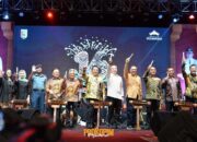 Puncak HUT Pesawaran, Gubernur Lampung Sebut Alzier Sahabatnya