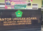 Warga Kalibalangan Lampura Geruduk KUA Minta Penghulu Diganti, Kepala KUA : Saya Akan Lakukan