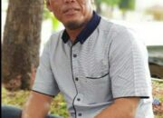 Catatan Pinggir: Menggali Kuburnya Sendiri (1)     Oleh: Rolly Johan, SH
