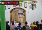 Ike Edwin Sholat Idul Adha Bersama Warga Panjang, Sekaligus Menjadi Khotib