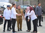 Bupati Lamsel Nanang Ermanto Tampak sumringah Saat dikunjungi presiden RI Joko Widodo