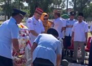 Peringati Hari Bakti TNI-AU ke-77 IrjenPol Purn Ike Edwin Bersama Laskar Lampung dan Personil TNI AU Lanud Pangeran M Bunyamin Laksanakan Upacara Ziarah dan Tabur Bunga