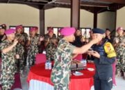 TNI AL Kormar Yonif 9 Marinir Beri Surprise di HUT Ke-78 Korps Brimob Polri