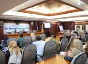 Unila Gelar Coaching Clinic bagi Dosen dan Karyawan