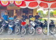 Pelaku Sabung Ayam Lari Tunggang Langgang Tinggalkan Motor di Grebek Polisi
