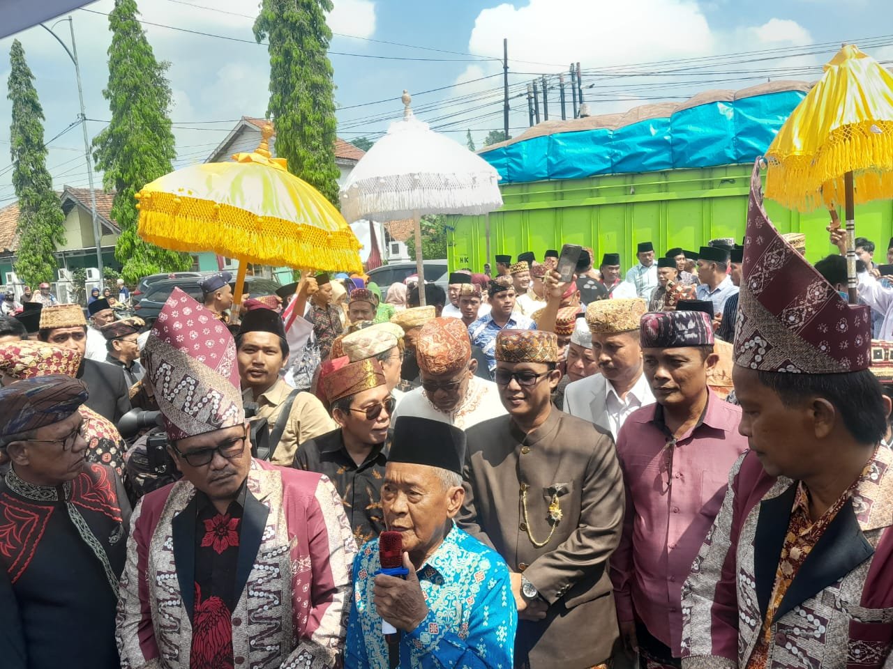 Seluruh Tokoh Adat Marga Unyi Gunungsugih Siap Menangkan Menangkan Ardito di Pilkada