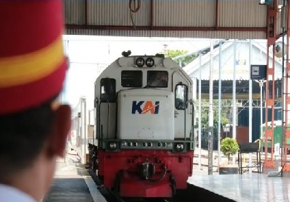 Pemerintah Luncurkan 15 Kereta Api Baru Mulai 1 Februari 2025, Sangat Canggih, Ini Rute Tujuan Utamanya!