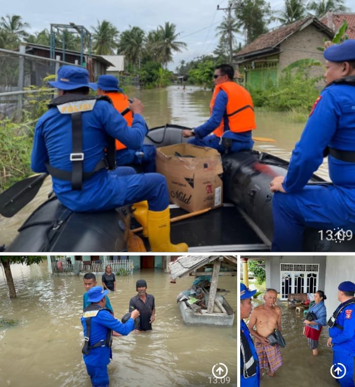 Gabungan Polairud Polda Lampung dan Polres Lamsel Evakuasi Warga Terdampak Banjir