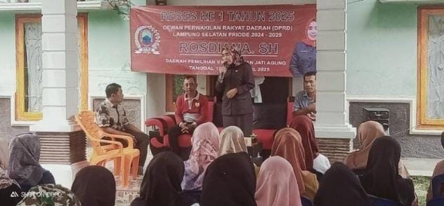 Akan Perjuangkan Jalan Penghubung Dusun di Desa Karang Anyar Reses Rosdiana