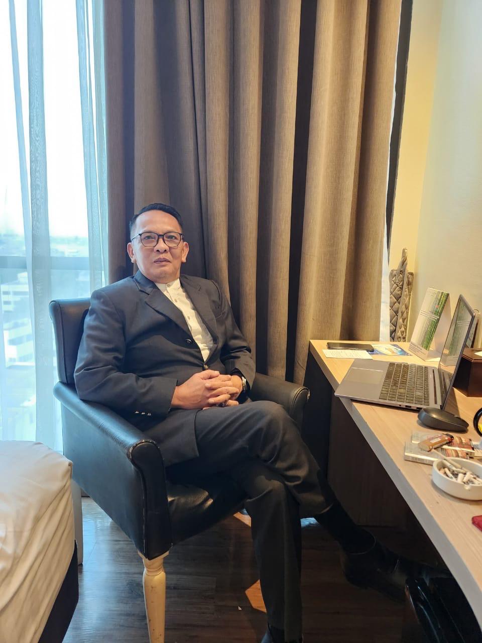 Pemilihan Rektor:Antara Membangun Opini Dan Pembusukan Karakter Lain