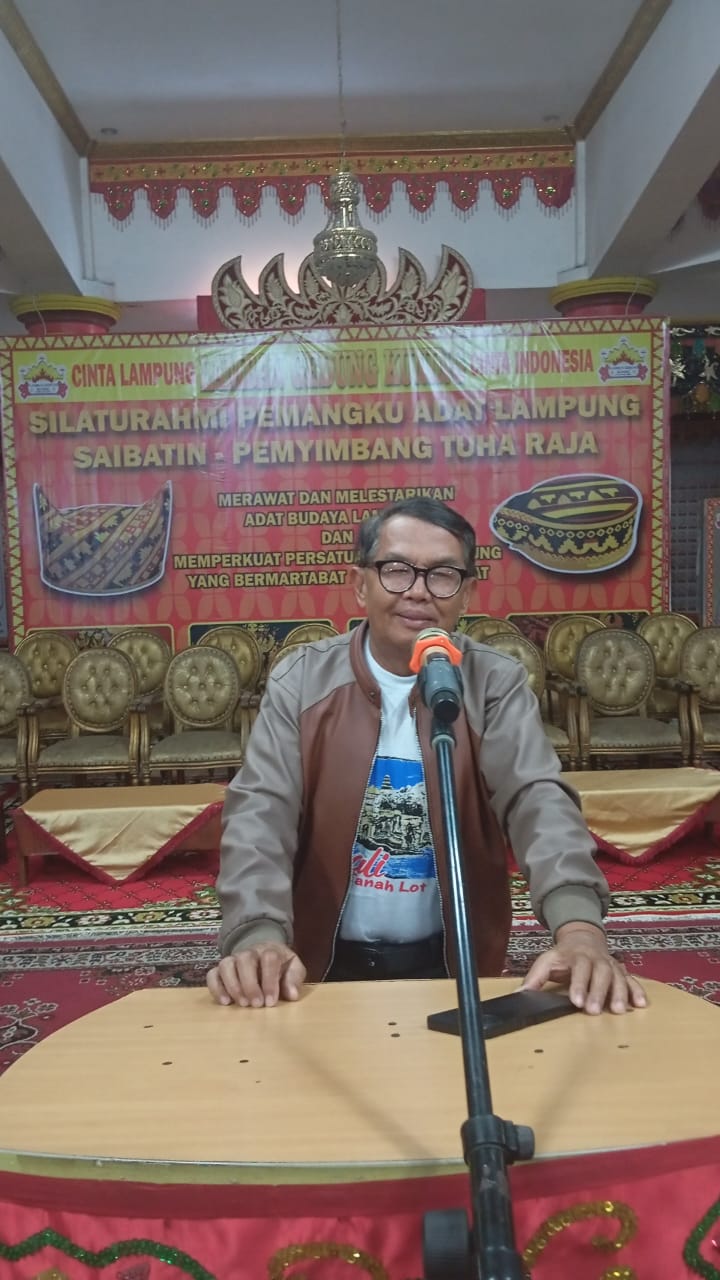 Hi.Damhir Idris.SH Gelar Sutan Ratu Adil Dari Buay Pemuka Pangeran Ilir Negara Batin Way Kanan Angkat Bicara Terkait Berita Gelar Adat Irjen Pol (Purn) Ike Edwin
