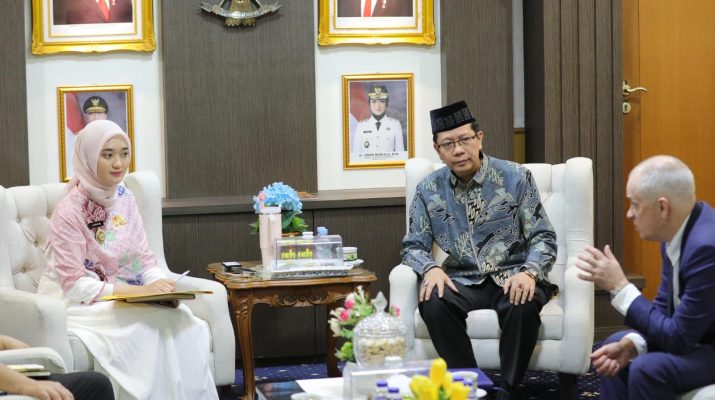Wagub Jihan Terima Kunjungan Rektor UIN dan Wakil Rektor Bidang Hubungan Internasional Universitas Negeri Tomsk Rusia