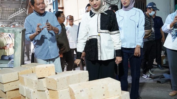Gubernur Mirza Cukupi Kebutuhan Pupuk 190.851 Petani Lampung