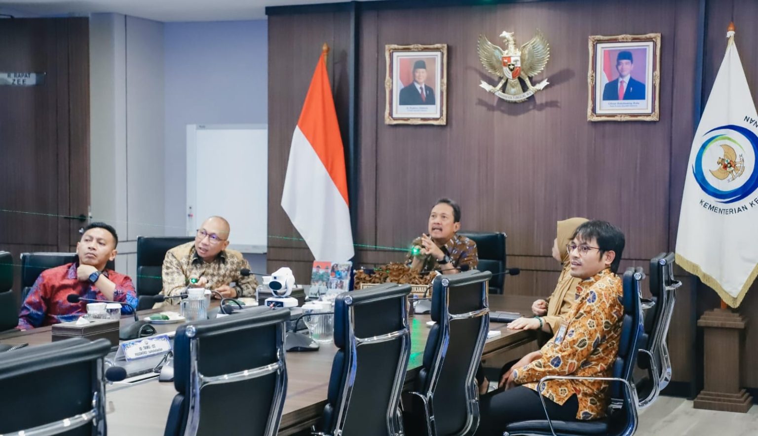 Gubernur Mirza dan Menteri KKP Menyulam Ulang Pesisir Lampung