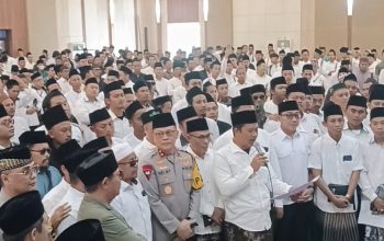 Kiyai Dan Ribuan Santri Gelar Aksi Damai di Polda Lampung