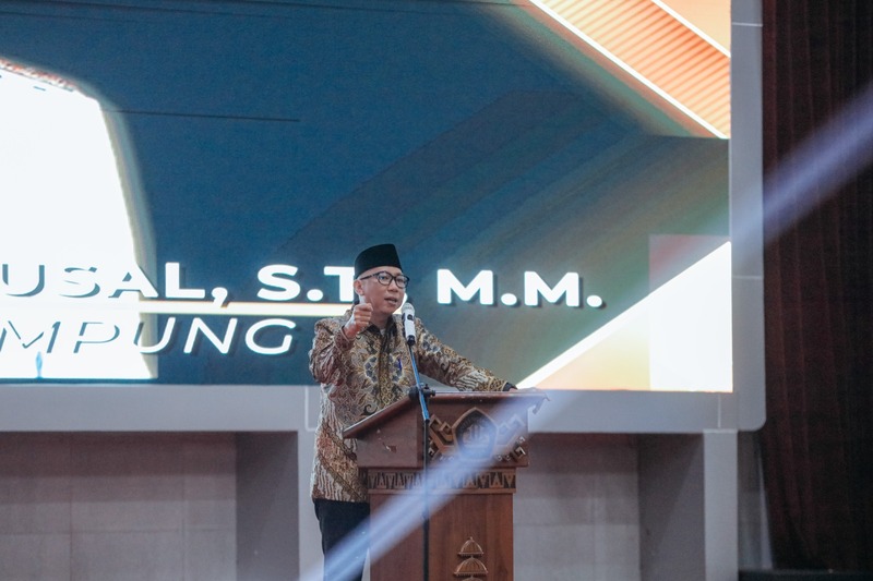 Rakernas BEM SI XVIII di Unila, Gubernur Lampung Rahmat Mirzani Djausal Motivasi Mahasiswa Teguhkan Peran Strategis Menuju Indonesia Emas 2045