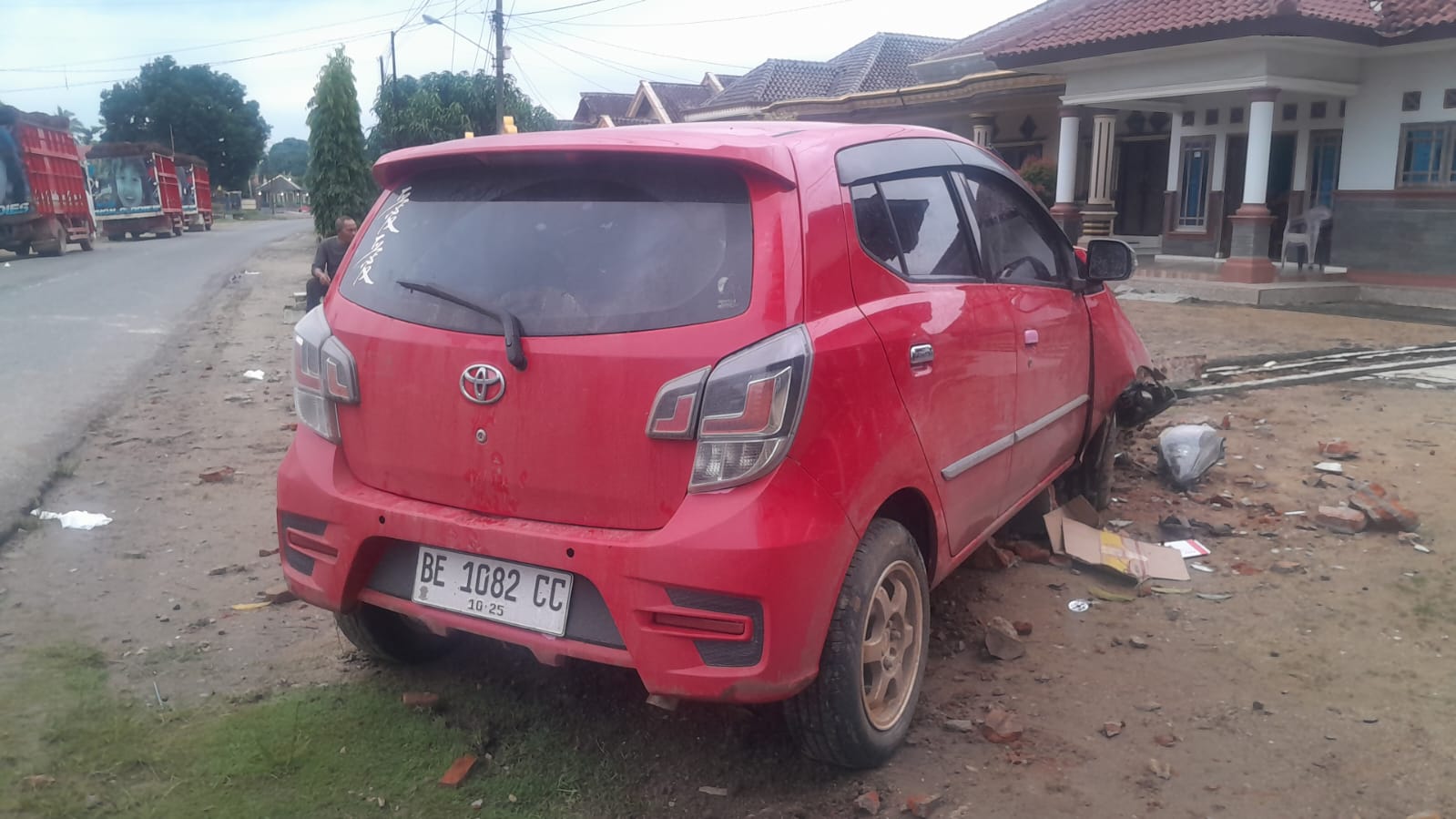 Laka Tunggal Pengendara Kabur, Ternyata Mobil Curian