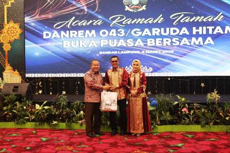 Pemkot Bandar Lampung Hadiri Sertijab Danrem 043, Perkuat Kolaborasi dengan TNI