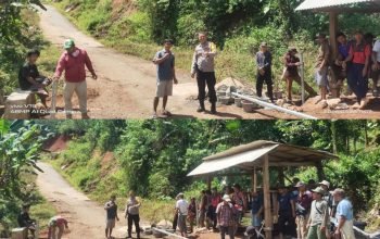 Warga Sinar Jawa Gotong Royong Bangun Portal Jalan, Upaya Tingkatkan Keamanan Wilayah