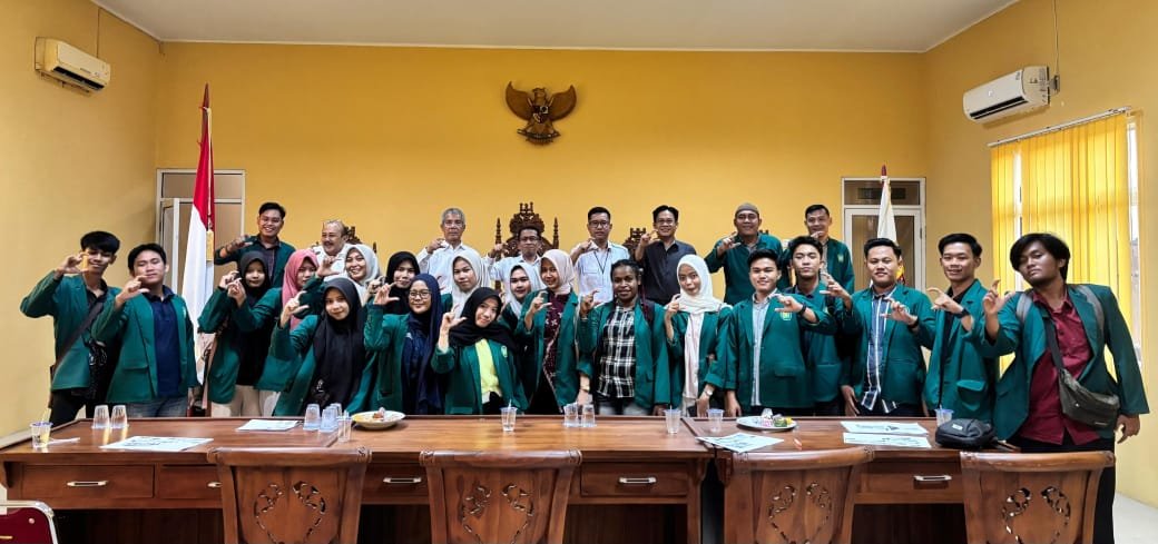 Fisipol UM Lampung Kunjungi Komisi Informasi Lampung