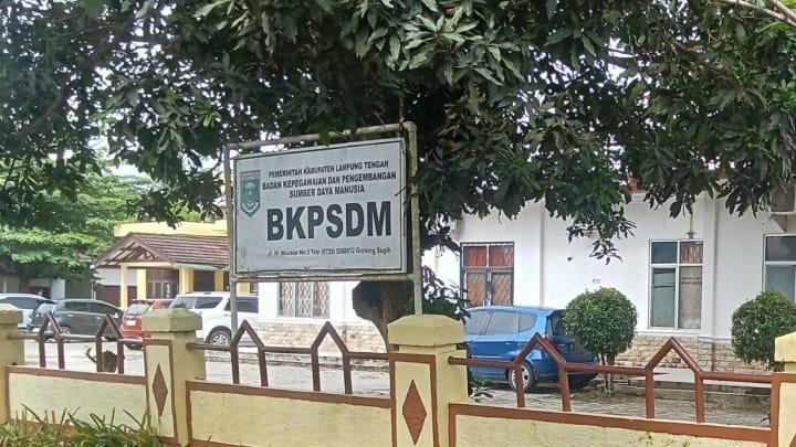 Menggaung di Beberapa Kecamatan, Dugaan Pungli Pengambilan SK KGB di BKD Lamteng