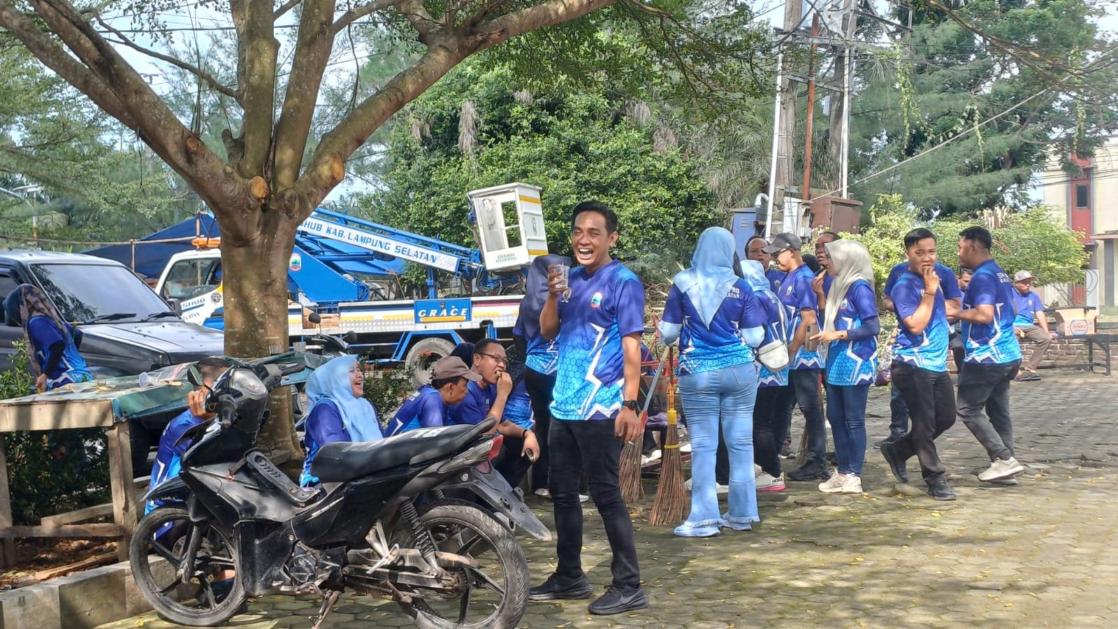 Sekretariat DPRD Lamsel Menggeber Pelaksanaan Gerakan Serentak (GERTAK)