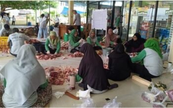 Masjid Al Iman Rajabasa Sembelih 18 Hewan Qurban, Wujud Kepedulian dan Kebersamaan
