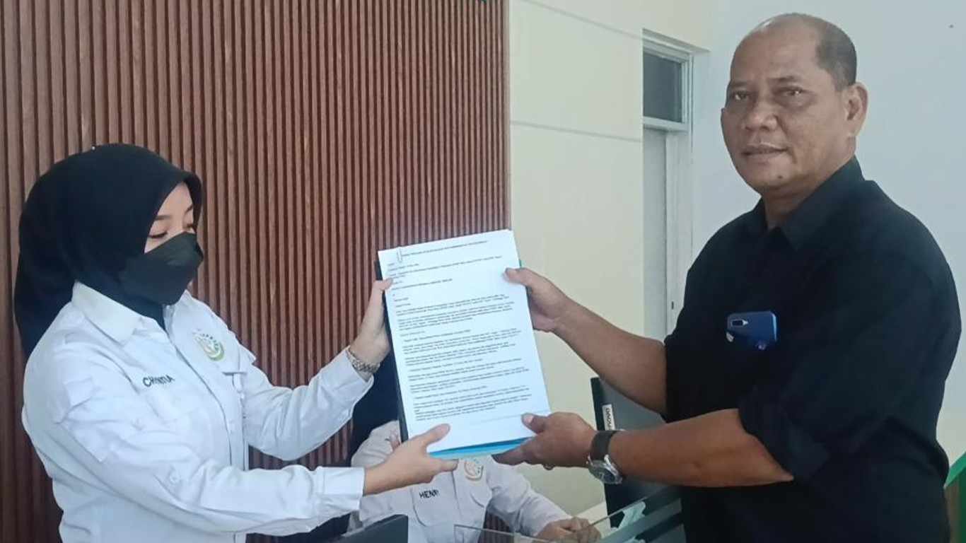 Dugaan Kecurangan PPDB SMAN 1 Terbanggibesar Dilaporkan ke Kejari Lampung Tengah
