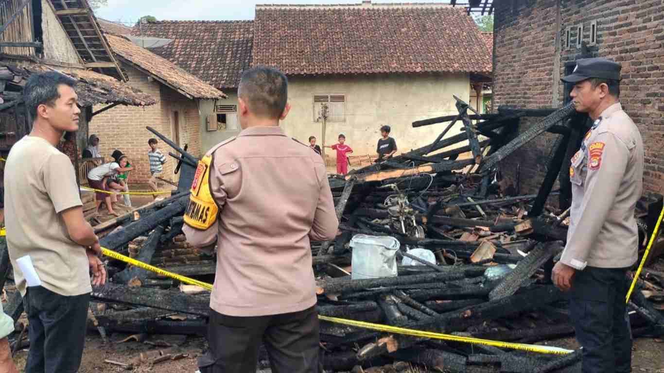 Kebakaran Rumah di Pugung Tanggamus Diduga Berasal dari Dapur
