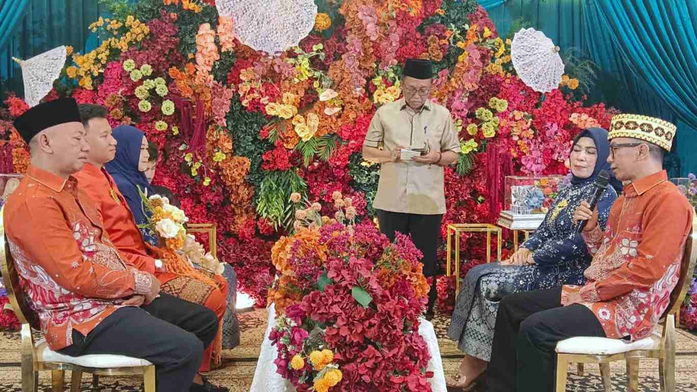 Kala Jurnalis Lampung Menghantarkan Putri Sulung Menuju Gerbang Pernikahan