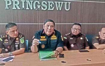 Kejari Pringsewu Tahan Dua Tersangka Korupsi Proyek SPPT PBB Senilai Rp1,1 Miliar