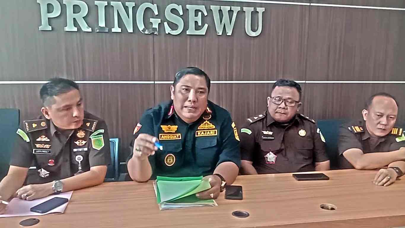 Kejari Pringsewu Tahan Dua Tersangka Korupsi Proyek SPPT PBB Senilai Rp1,1 Miliar