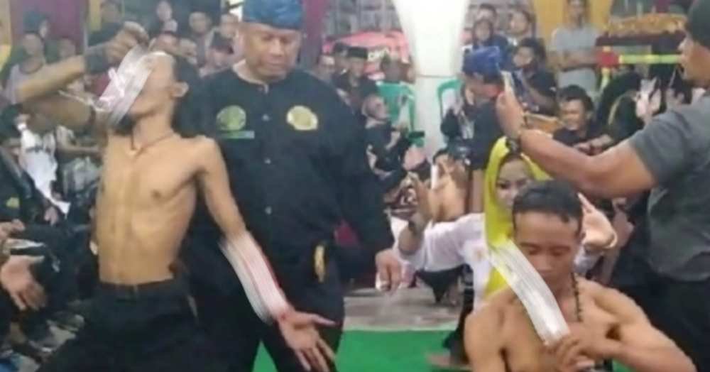 TTKKBI Tjimande Tari Kolot Karuhun Banten Terus Lestarikan Seni Debus sebagai Warisan Budaya Nusantara
