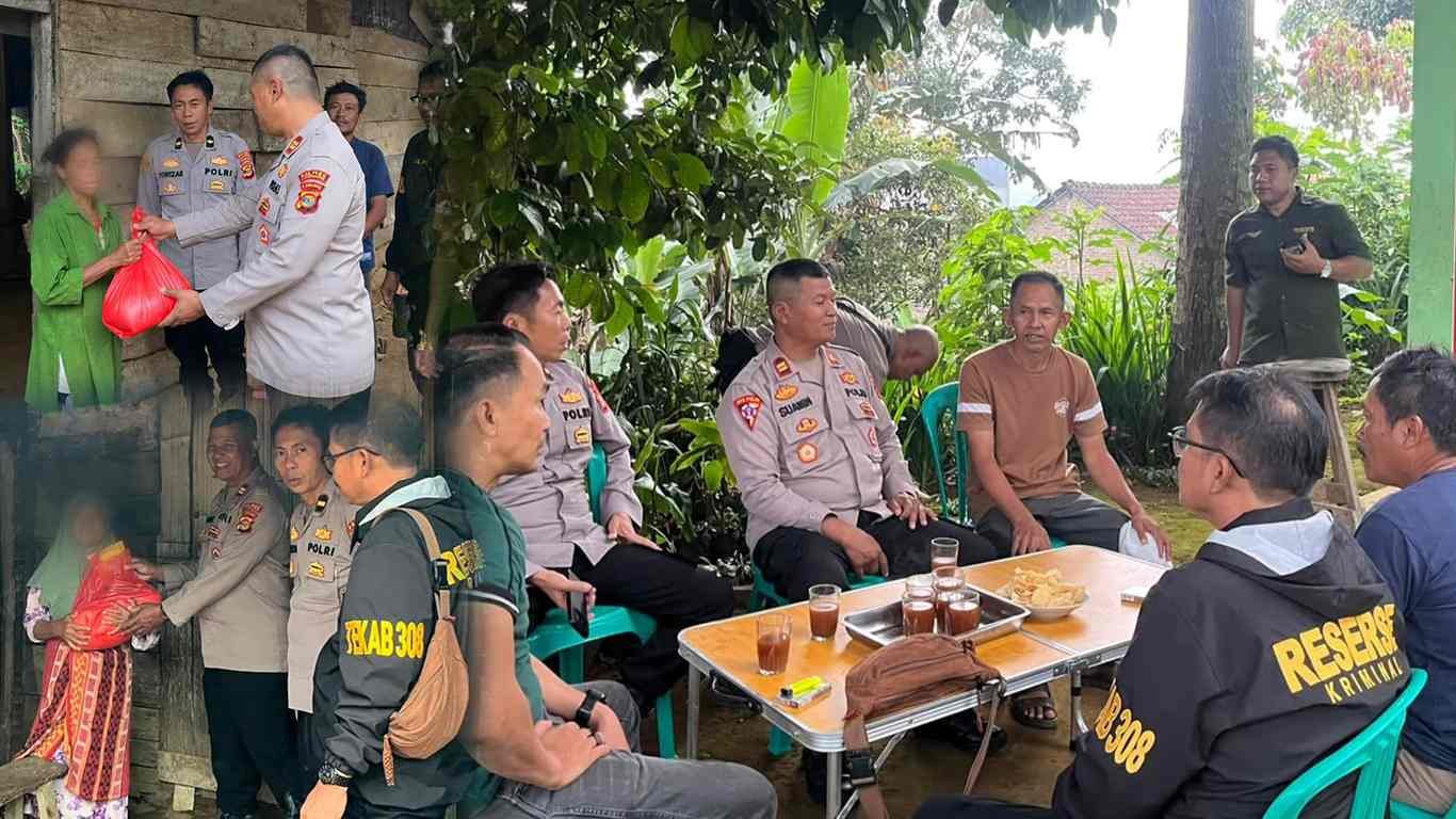 Polsek Pulau Panggung Perkuat Kedekatan dengan Warga Lewat Program Ngobarmas