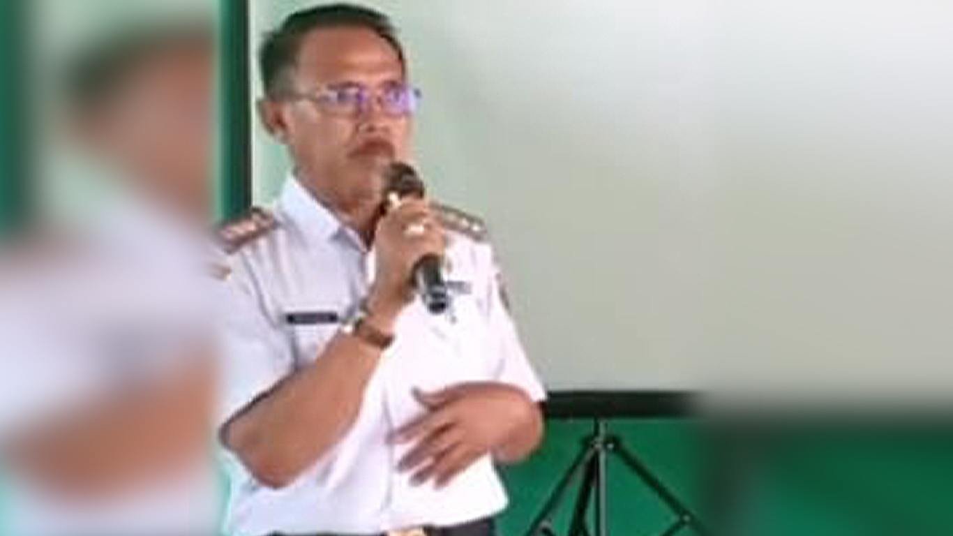 Warga Kalirejo Desak Pemkab Evaluasi Kinerja Camat