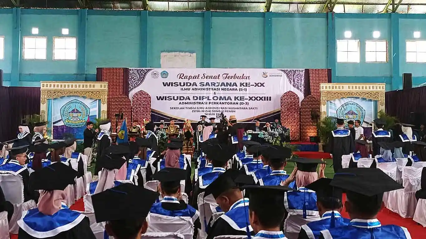 167 Lulusan STIA-NUSA Sungai Penuh Dikukuhkan dalam Wisuda 2026